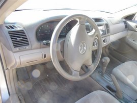 2002 TOYOTA CAMRY LE GOLD 2.4 AT Z19867